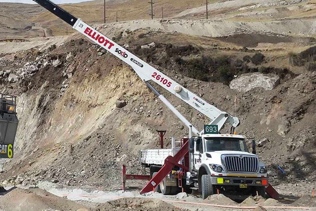 2045 Elliott shown at mine site