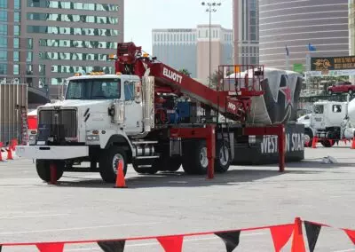 Elliott H 90 F Truck being used in parade setup